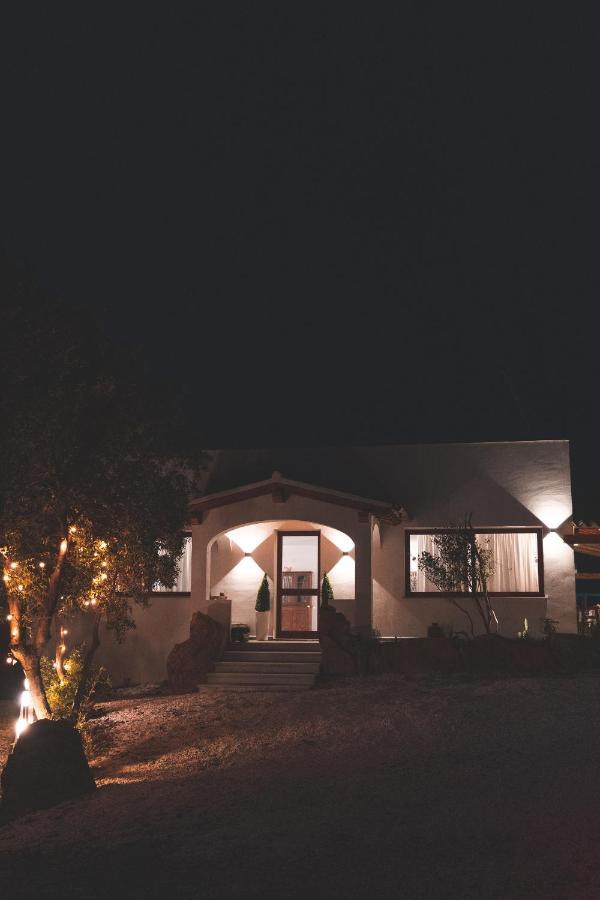 Agriturismo Irghitula Позада Екстер'єр фото