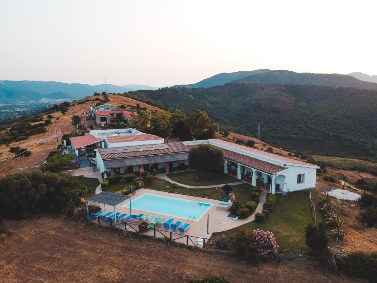 Agriturismo Irghitula Позада Екстер'єр фото